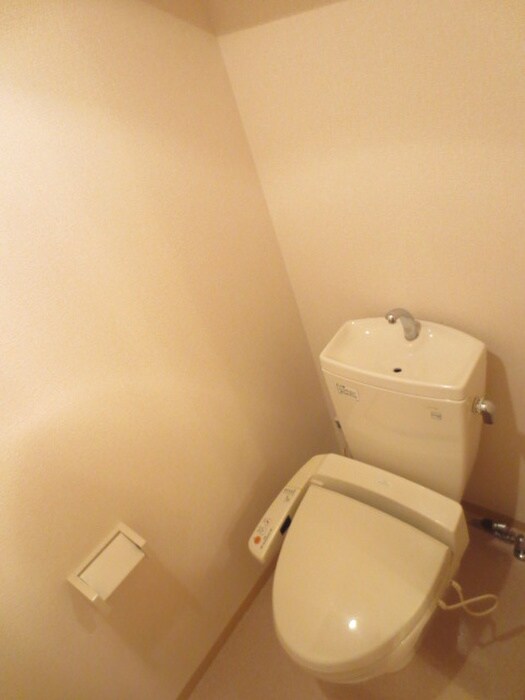 物件内観写真11　(トイレ)