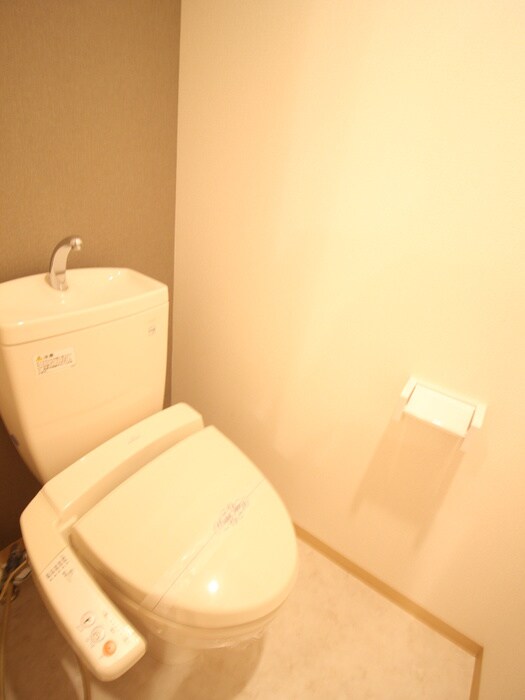 物件内観写真11　(トイレ)