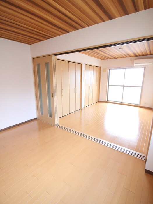 物件内観写真16　(居室)