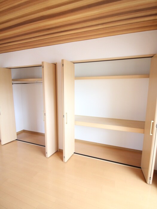 物件内観写真19　(収納)