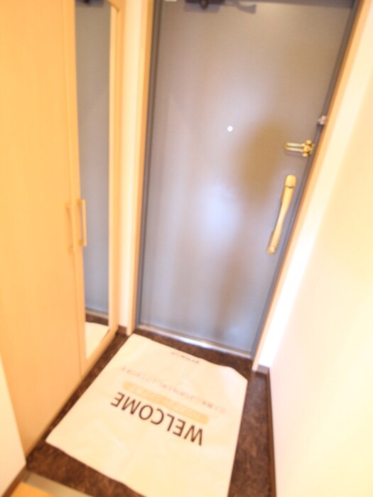 物件内観写真22　(玄関)