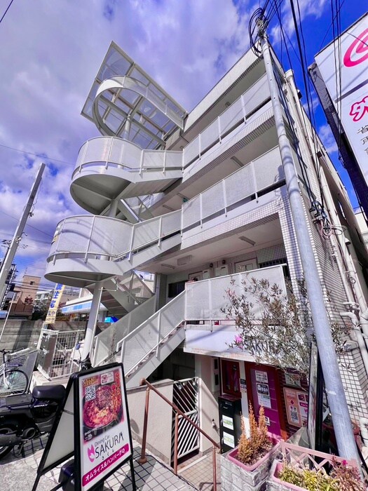 物件外観写真2　(外観写真)