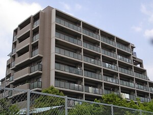 ｳﾞｨﾙﾇ-ﾌﾞ緑地公園ﾉ-ｽﾋﾙ(605)外観写真