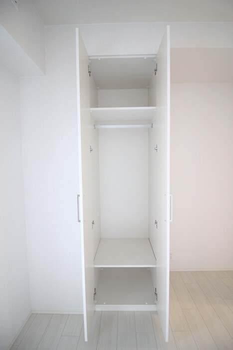 物件内観写真18　(収納)