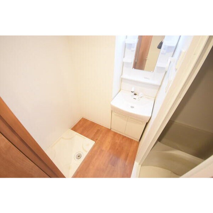 物件内観写真9　(洗面)