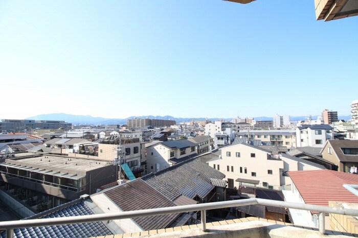 物件内観写真22　(室内からの展望)