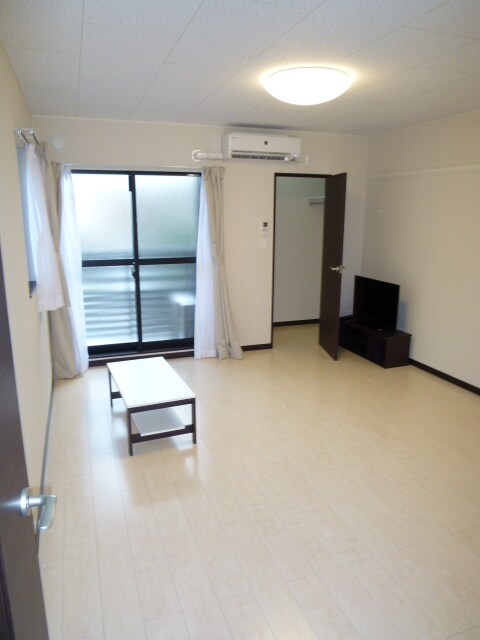 物件内観写真16　(居室)