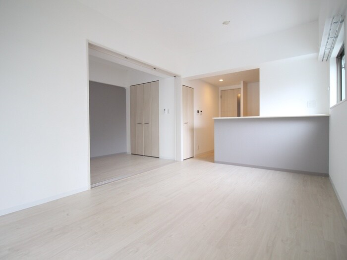 物件内観写真6　(居室)