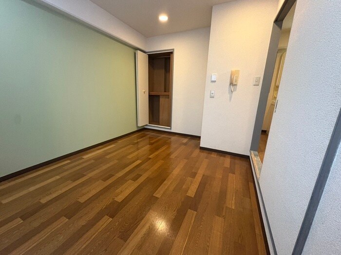 物件内観写真3　(居室)