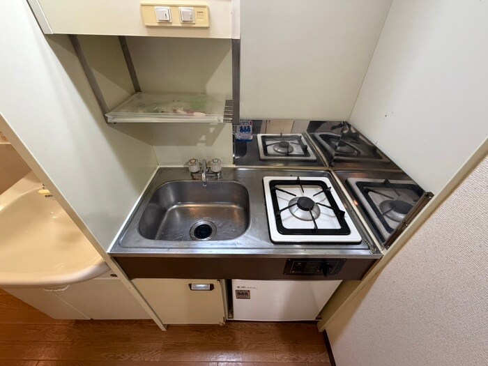 物件内観写真3　(キッチン)