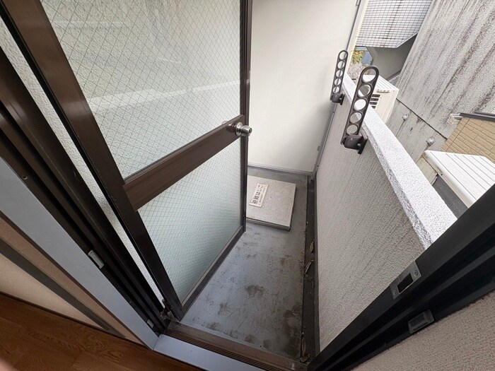 物件内観写真6　(ベランダ・バルコニー)