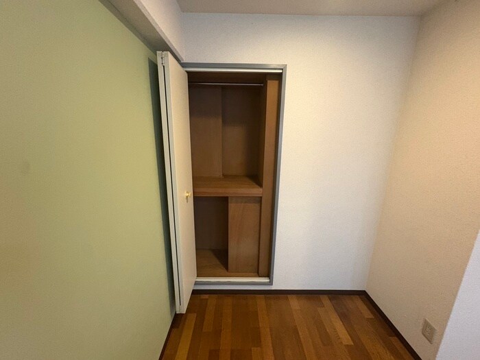 物件内観写真7　(収納)