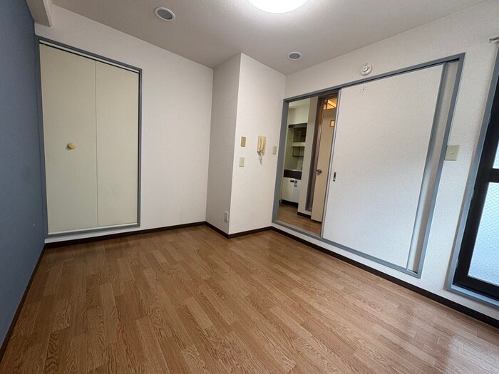 物件内観写真14　(居室)