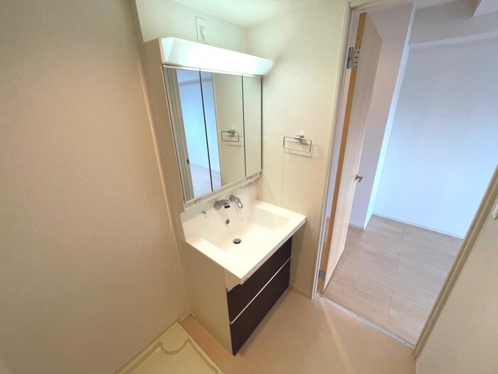 物件内観写真12　(洗面)