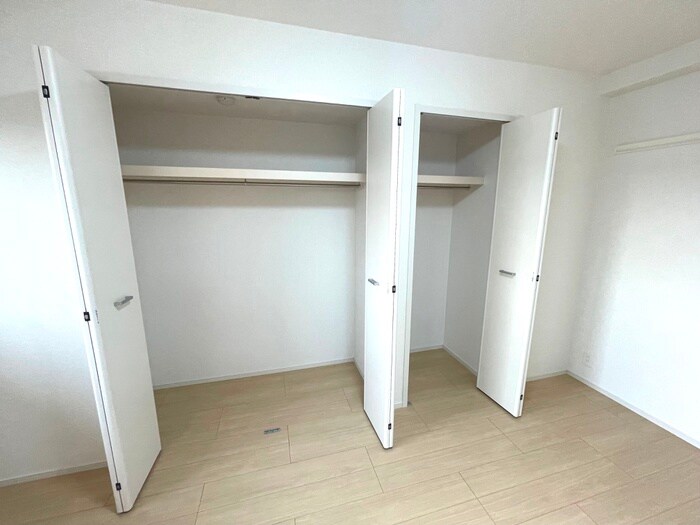 物件内観写真15　(収納)