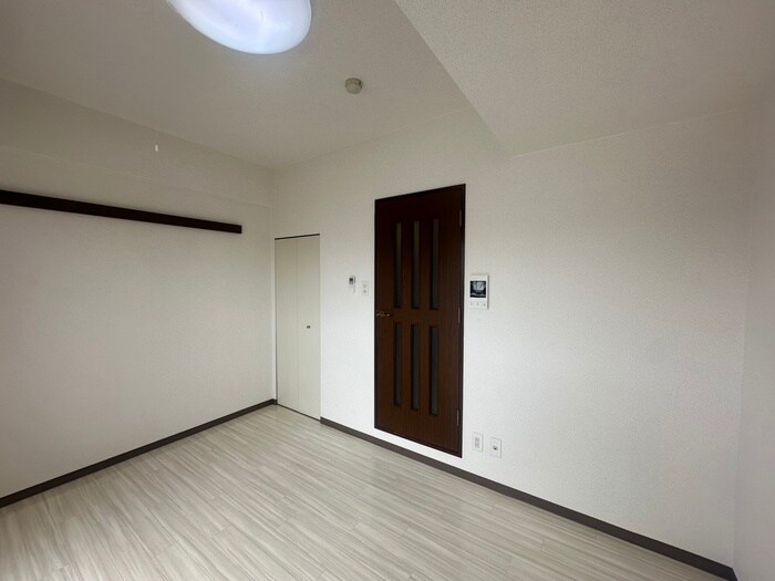 物件内観写真16　(居室)