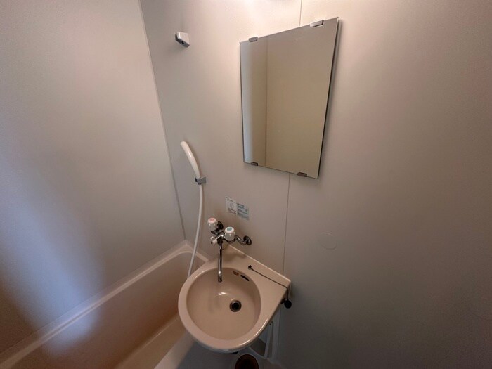 物件内観写真18　(洗面)