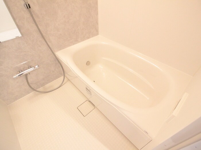 物件内観写真12　(バス／シャワールーム等)