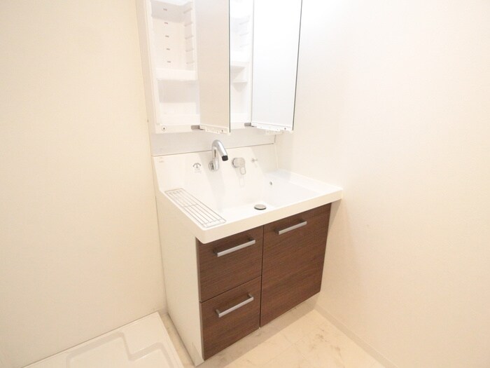 物件内観写真13　(洗面)