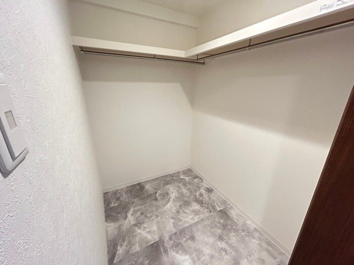 物件内観写真15　(収納)