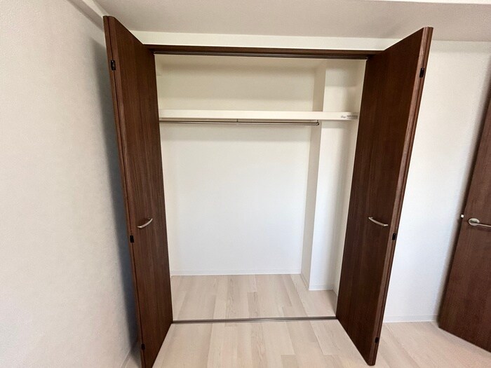 物件内観写真16　(収納)
