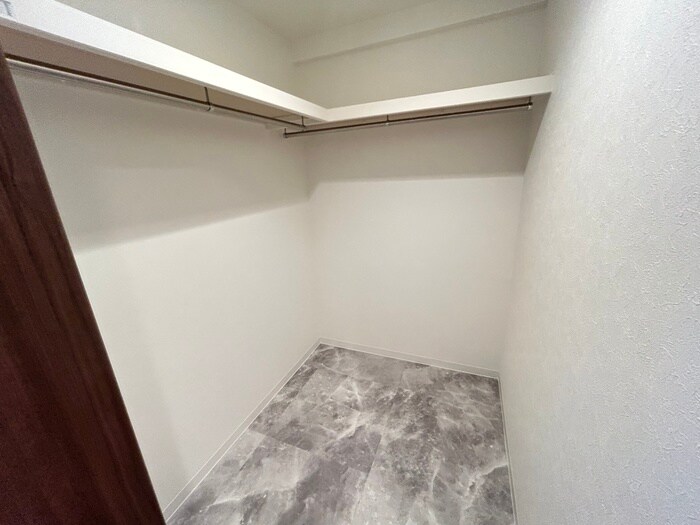 物件内観写真17　(収納)