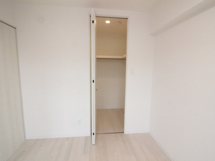 物件内観写真17　(収納)