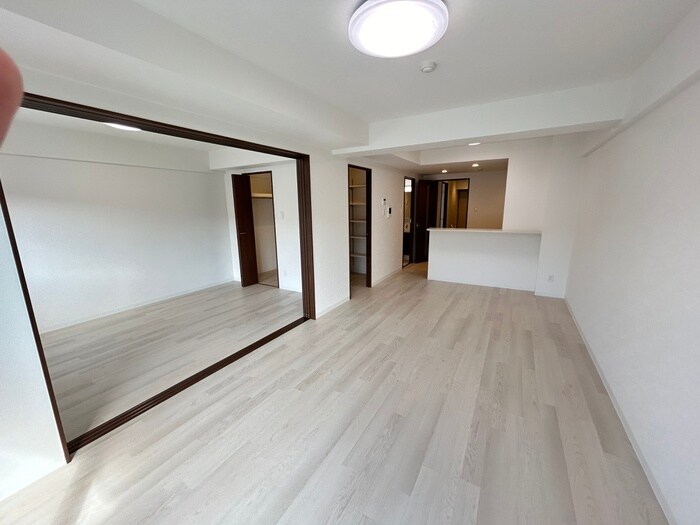 物件内観写真19　(居室)