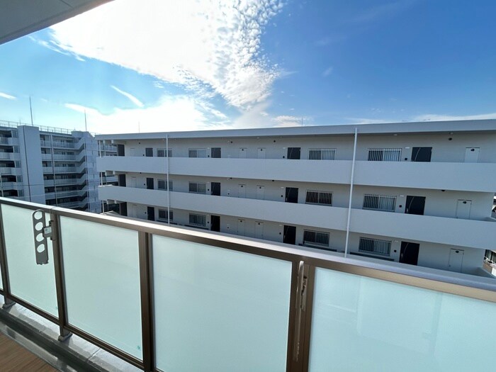 物件内観写真20　(室内からの展望)