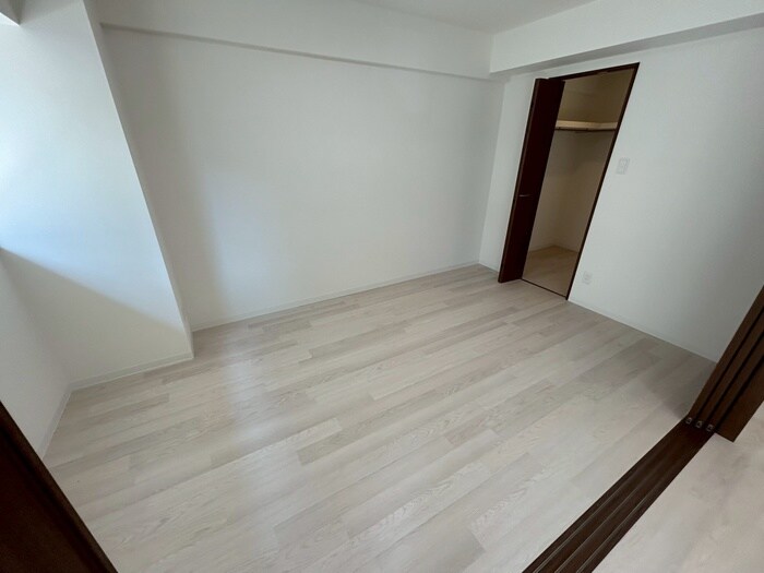 物件内観写真22　(居室)