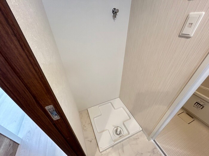 物件内観写真22　(洗濯機置場)