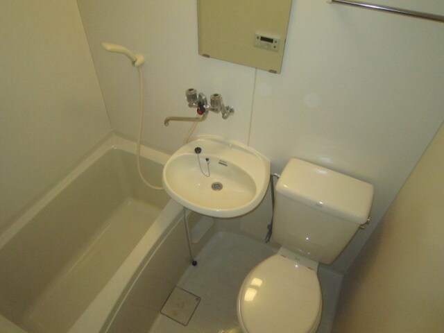 物件内観写真9　(バス／シャワールーム等)