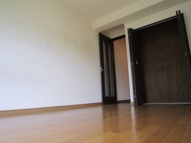 物件内観写真11　(居室)