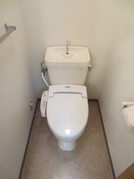 物件内観写真14　(トイレ)