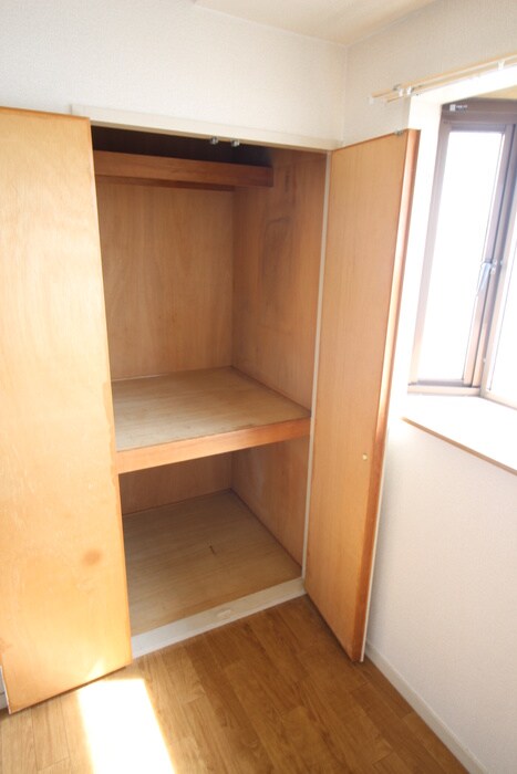 物件内観写真10　(収納)
