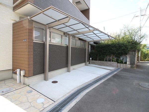 駐輪場