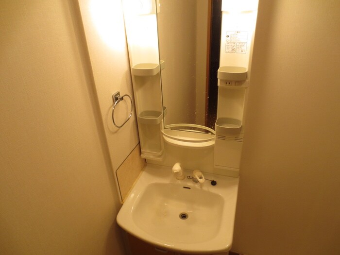 物件内観写真12　(洗面)