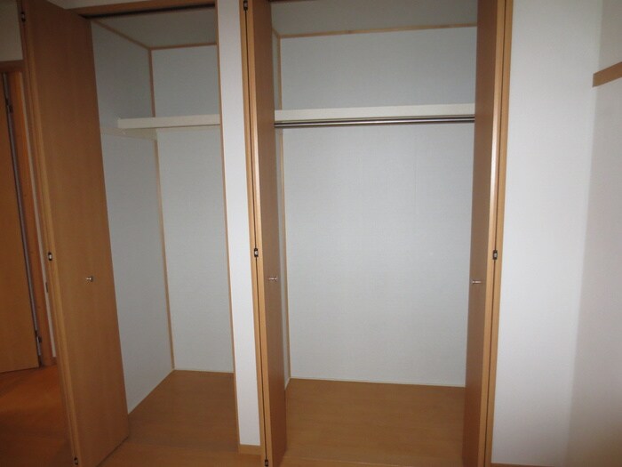 物件内観写真13　(収納)