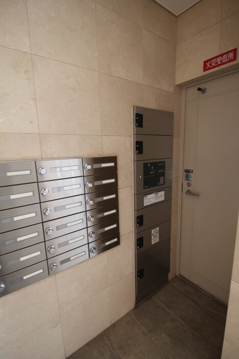 物件外観写真6　(建物設備)