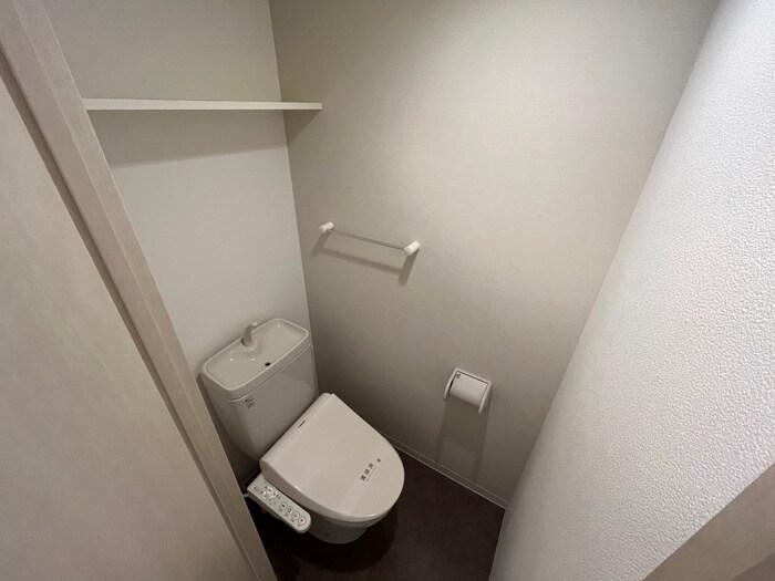 物件内観写真10　(トイレ)