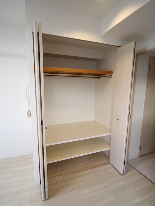 物件内観写真10　(収納)