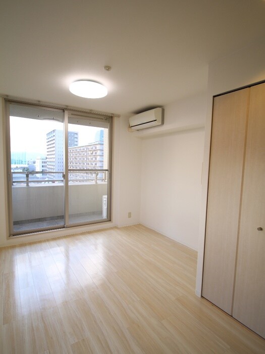 物件内観写真11　(居室)