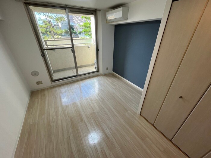 物件内観写真13　(居室)