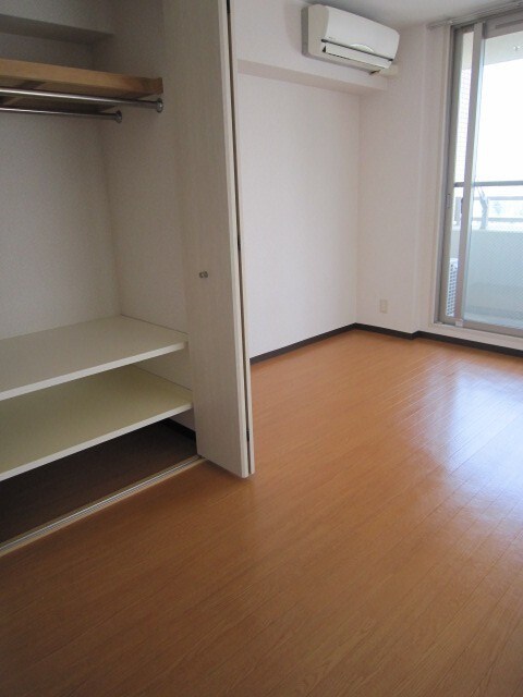 物件内観写真15　(居室)