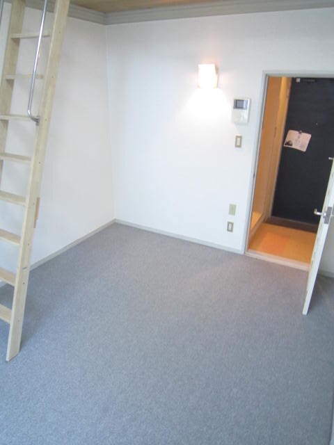 物件内観写真15　(居室)