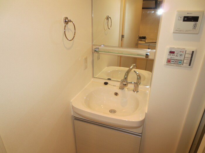 物件内観写真6　(洗面)