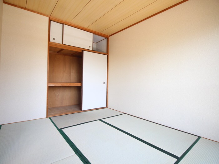 物件内観写真19　(居室)