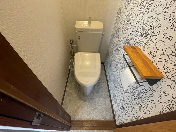 物件内観写真11　(トイレ)