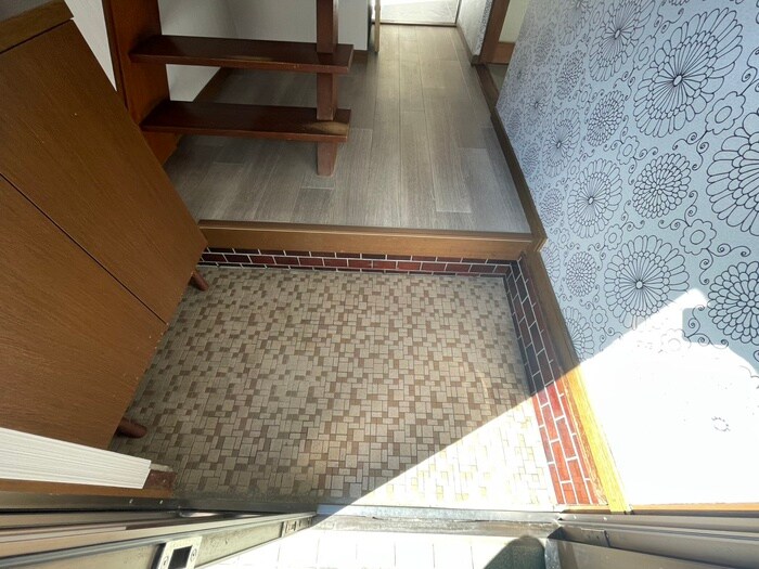 物件内観写真17　(玄関)