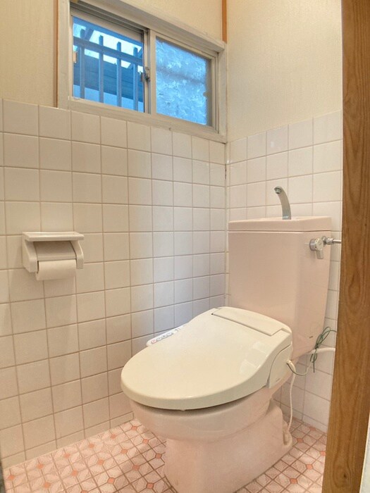 物件内観写真9　(トイレ)